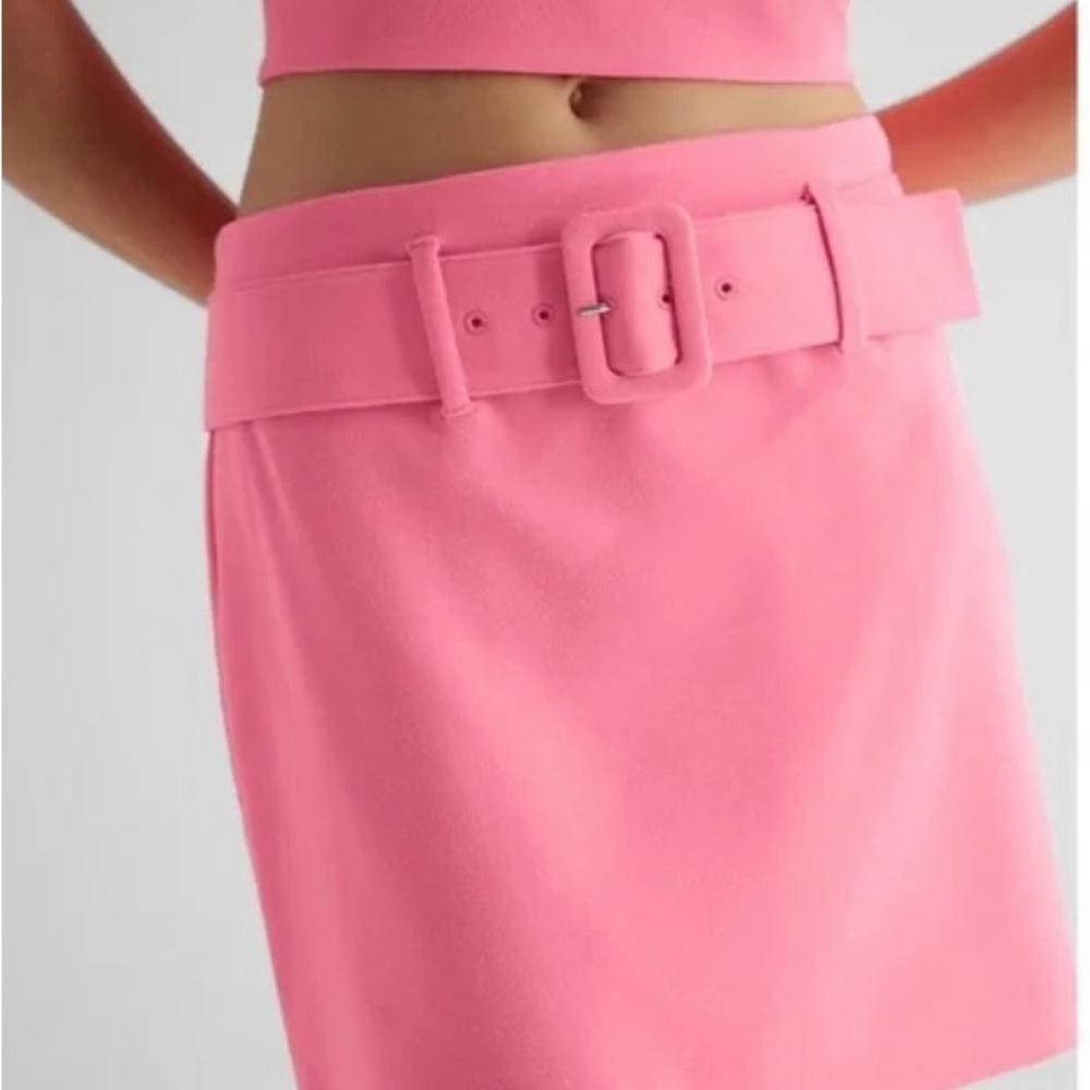 NWT! Hot Pink Skirt XL gum pop BARBIE!